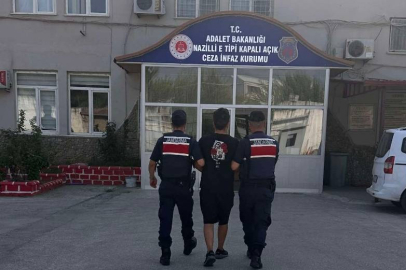 12 Yıl Hapis Cezasıyla Aranan Şahıs, Jandarmadan Kaçamadı
