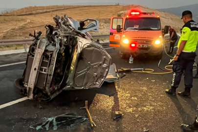 Yaralıları itfaiye ekipleri kurtardı