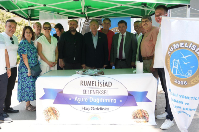 Zafer Mahallesi’nde Aşure Bereketi: Başkan Aydın Vatandaşlarla Bir Araya Geldi