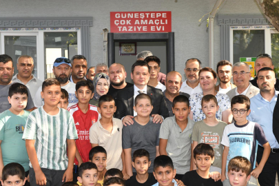 Başkan Erkan Aydın Güneştepe’de Vatandaşları Dinledi