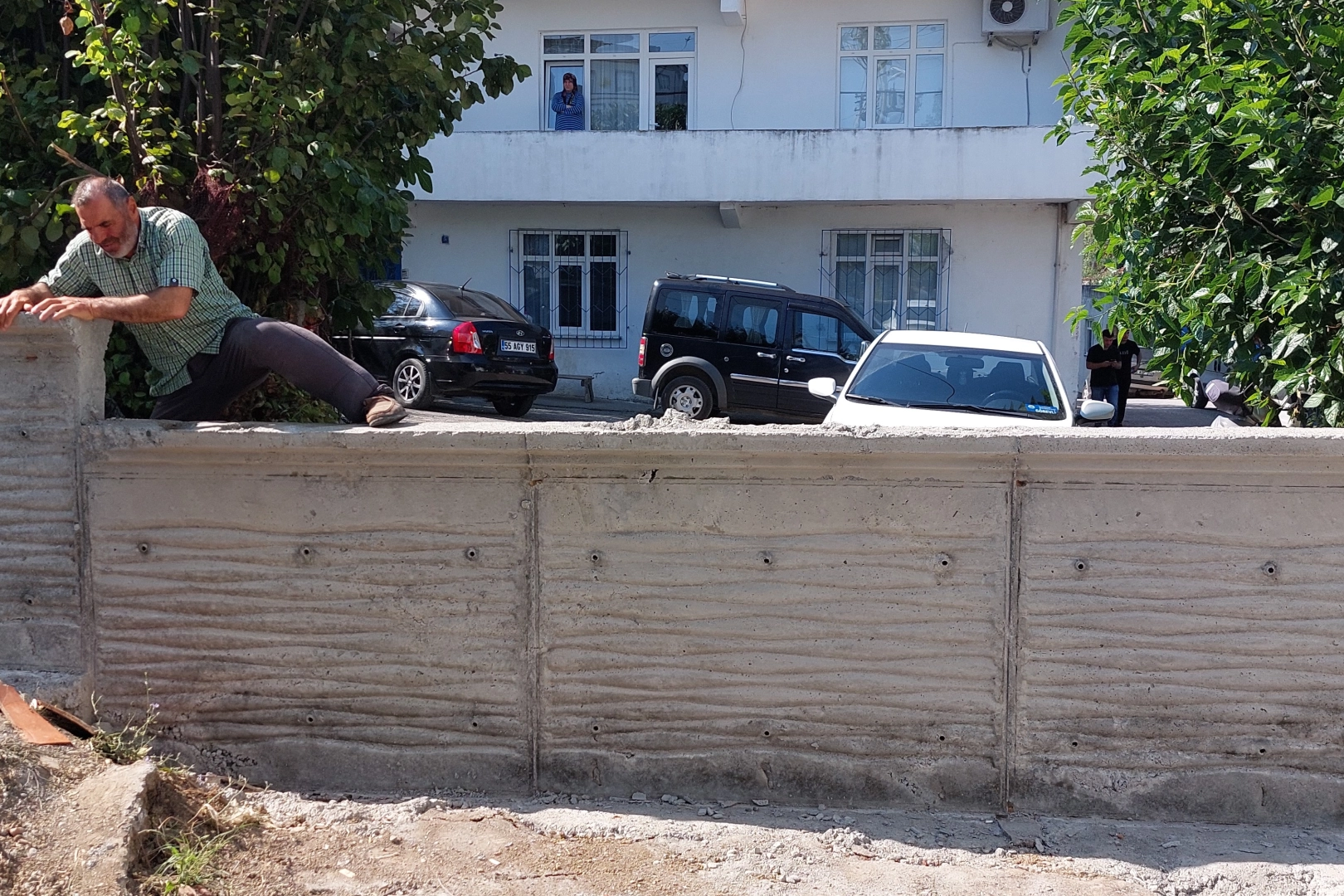 "Tapulu arsam" Diyerek Yolu Kapatmıştı...