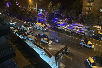 Diyarbakır'da yunus polisler kaza yaptı: 3 yaralı