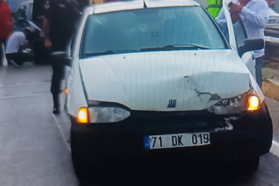İki otomobil çarpıştı: 5 yaralı