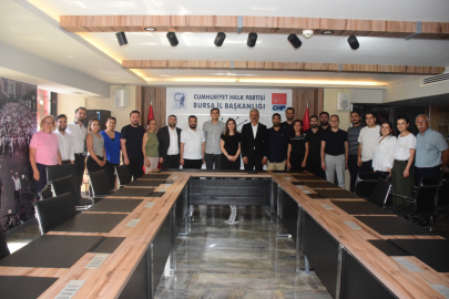 CHP Bursa İl Başkanlığı’nda Gençlik Buluşması
