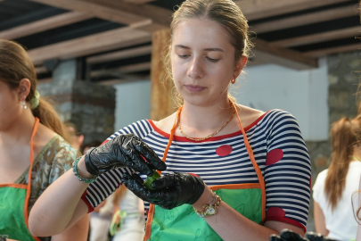 Yurt dışından gelen gençler Bursa'da Türk kültürünü deneyimledi