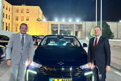 Togg T10F, TBMM'de sergilendi! Milletvekilleri de hayran kaldı