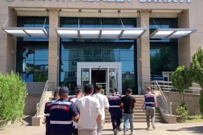 Jandarma Ekiplerinden Uyuşturucu Tacirlerine Geçit Yok