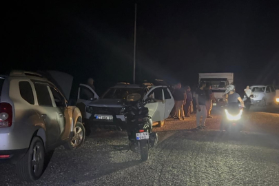 Gazipaşa’daki yangın 2’nci gününde de devam ediyor, ağıllar ve bazı evler tahliye edildi