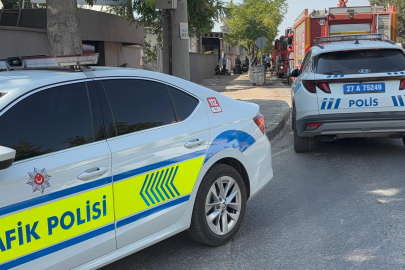 Tekstil Fabrikası Alevlere Teslim Oldu