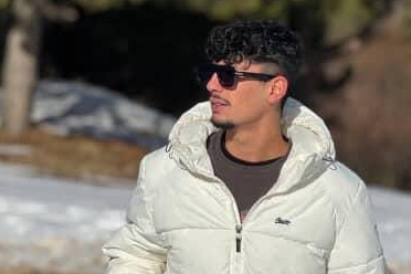 Otomobille Çarpışan Motosikletli Genç Canından Oldu