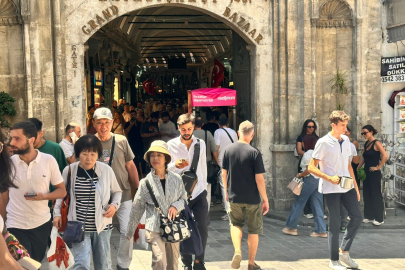 Kapalı Çarşı Yerli Ve Yabancı Turistleri Büyülüyor!