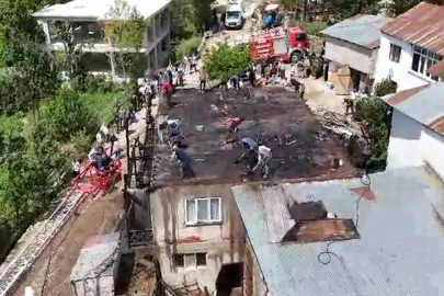 Çatı Yangını Panik Yarattı...