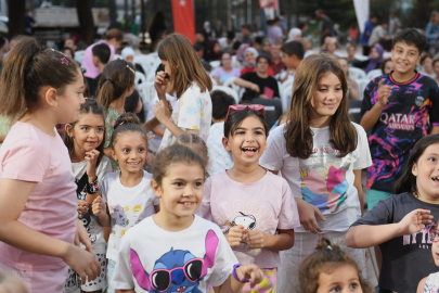 Osmangazi'de sinema ve şenliklerle renkli yaz akşamları
