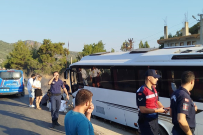 Tur Otobüsü Drenaj Hendeğine Girdi: 23 Kişi Ölümden Döndü