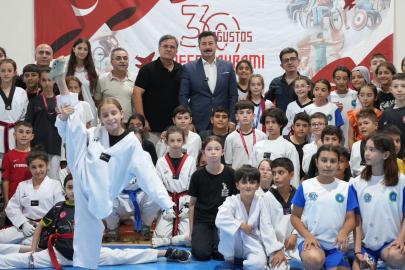 Yenişehir, Minikler Taekwondo Şampiyonası’na Ev Sahipliği Yaptı