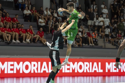 Hentbol Erkekler Süper Kupa'da şampiyon Nilüfer Belediyespor