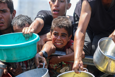 Gazze'de Açlık Nedeniyle Hayatını Kaybedenlerin Sayısı 300'e Yükseldi