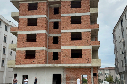 Ailesi kayıp başvurusu yapmıştı: Kız çocuğu inşaat önünde ölü bulundu!