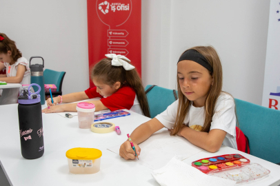 ‘Renklerin Suyla Dansı’ 