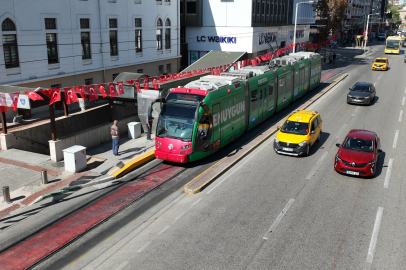 Büyükşehir Belediyesi, T1 ve T2 tramvay hatlarını birbirine entegre edecek çalışmaları başlatıyor
