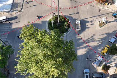 Yenişehir’in en kritik kavşak noktası modern bir dönel kavşakla yeniden düzenleniyor