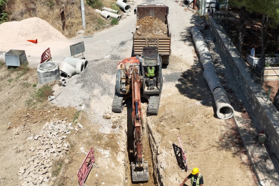 Büyükşehir Belediyesi Altyapı Yatırımlarına Devam Ediyor