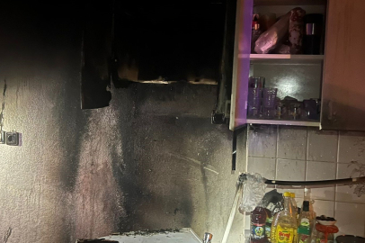 Evde Çıkan Yangın Panik Yarattı