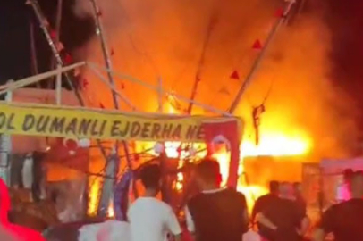 Tatil Bölgesindeki Lunapark Alevlere Teslim Oldu