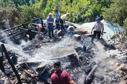 Köyde Çıkan Yangın Panik Yarattı