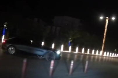 Sürücünün Trafiği Tehlikeye Attığı Anlar Kamerada