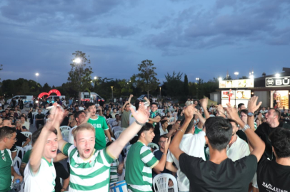 Meydan Bursalıların! Maç Keyfi Dev Ekranda