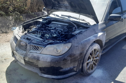 Seyir Halindeki Otomobil Alev Alev Yandı