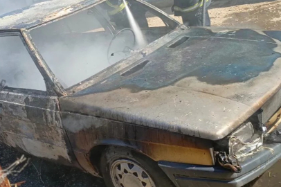Otomobil Alev Alev Yandı