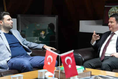 Bursaspor Başkanı Enes Çelik:  "Başkanımız her zaman yanımızda oldu"