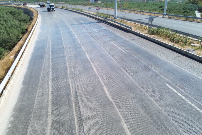 İznik Çevre Yolunda planlı bakım ve iyileştirme çalışmaları devam ediyor