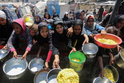İsrail'in kıtlığı dayattığı Gazze'de son 24 saatte 2 kişi daha açlıktan hayatını kaybetti