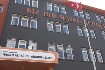 Bursa'da öğrenciler hem çevreyi korudu hem okula enerji kazandırdı