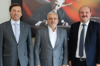 Bursa Şehir Hastanesi Yeni Başhekimi Doç. Dr. Salih Metin’e Hayırlı Olsun Ziyareti