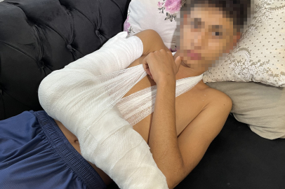 Arkadaşı pencereden itti, gaz beton üzerinde mahsur kalan çocuk 8 metreden aşağı düştü