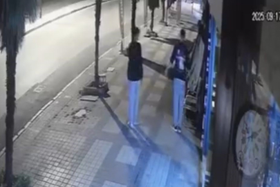 Önce Paraları Sonra Meyveleri Çaldı