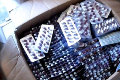 Okul Duvarı Dibinde Uyuşturucu Satarken Suçüstü