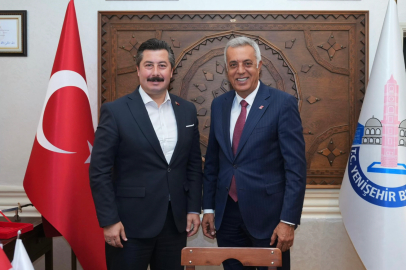 Yenişehir’de Ortak Akıl Buluşması: Büyükşehir Heyeti İlçeyi Ziyaret Etti