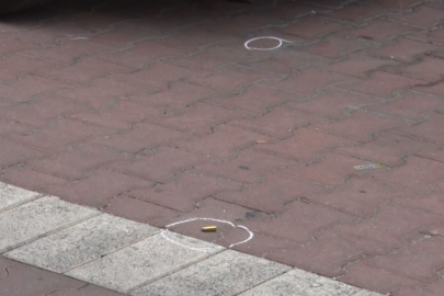 Kanlı Hesaplaşma: Kardeşini Bu Defa Sokak Ortasında Kurşunladı