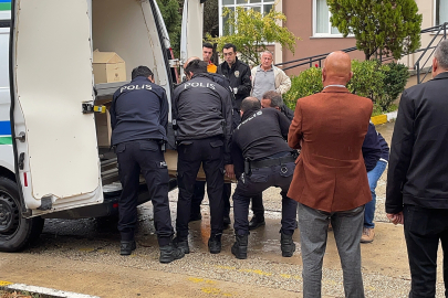 Yangın Merdiveninde Gizemli Ölüm