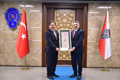 Başkan Oktay Yılmaz’dan Emniyet Müdürü Kadir Gökce’ye Hayırlı Olsun Ziyareti