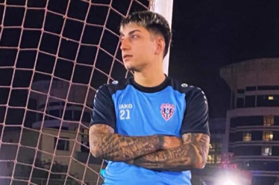 İstanbul'da silahlı saldırı... Kapısının önünde kurşun yağdırdılar!