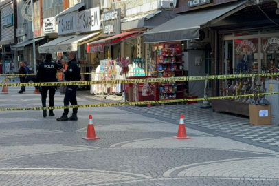 AFAD ekipleri, camları çatlayan ve çatırdama sesleri gelen binada inceleme başlatacak