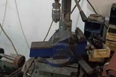 Pendik'te kaçak silah operasyonu: Çok sayıda malzeme ele geçirildi!