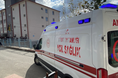 Çorum'da Tavuk Döner Yiyen 30 Öğrenci Hastanelik Oldu