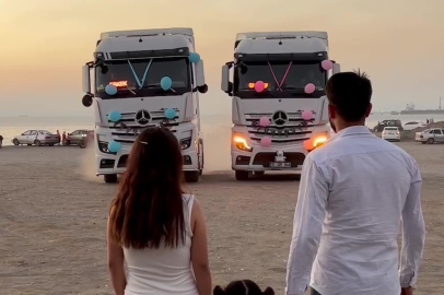 Tır Konvoylu Cinsiyet Partisi Sosyal Medyada Olay Oldu